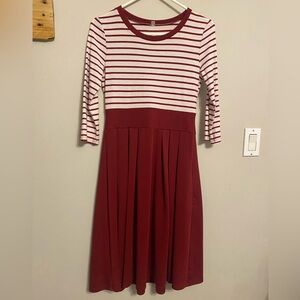 Boutique midi dress maroon and white top, pleate maroon bottom